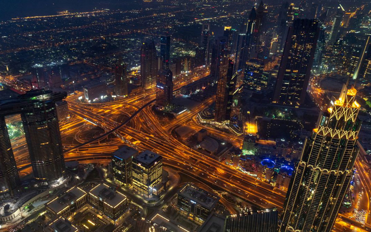 DUBAI BY NIGHT